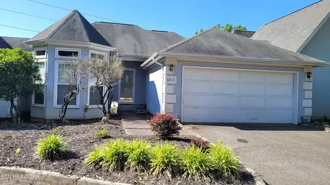 8812 Ashton Ct, Knoxville, TN 37923