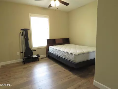 618 Robs Rd, Grimsley, TN 38565 photo 20