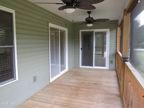 618 Robs Rd, Grimsley, TN 38565 photo 26