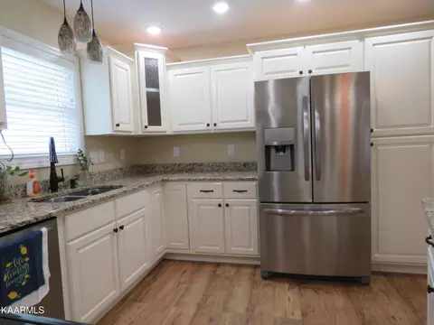 618 Robs Rd, Grimsley, TN 38565 photo 7