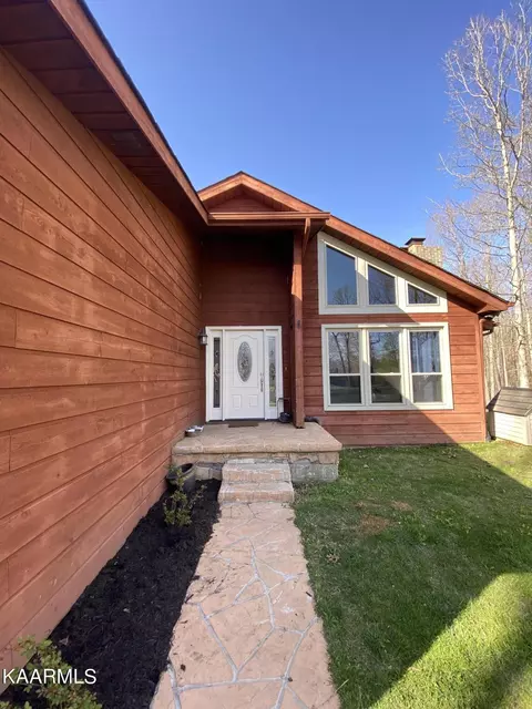 160 Colditz, Oneida, TN 37841 photo 4