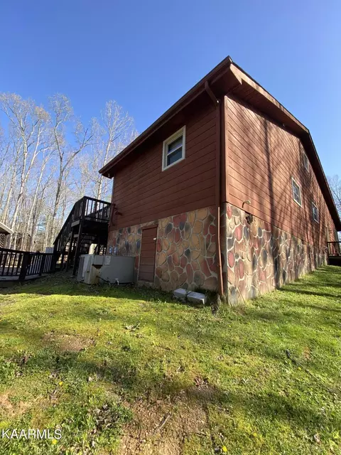 160 Colditz, Oneida, TN 37841 photo 7