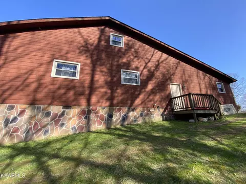 160 Colditz, Oneida, TN 37841 photo 8