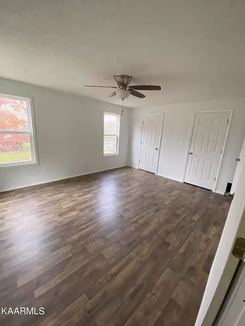 574 Litton Rd, Oneida, TN 37841 photo 7