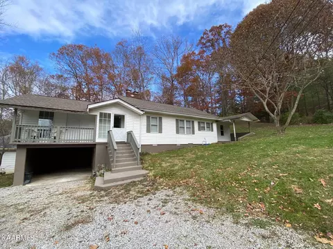 574 Litton Rd, Oneida, TN 37841 photo 1