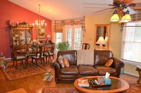 3913 Stonebridge Dr, Powell, TN 37849 photo 26