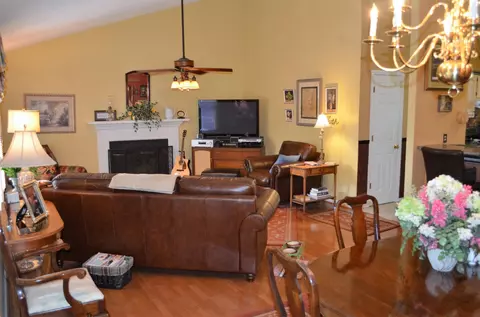 3913 Stonebridge Dr, Powell, TN 37849 photo 24