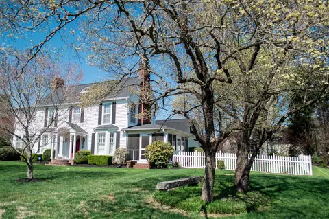 7600 Holcombridge Blvd, Powell, TN 37849 photo 4