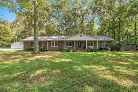 461 Royal Oak Dr, Winchester, TN 37398