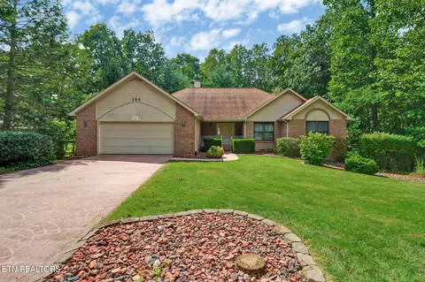 104 Flossmoor Cir, Crossville, TN 38558
