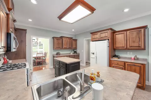 Kitchen - 547 Willoughby Rd, Beech Bluff, TN 38313 photo 4 of 4