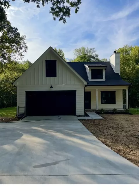 5201 Mccahill Rd, Chattanooga, TN 37415