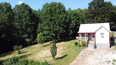 1055 Chestnut Grove Rd, Morrison, TN 37357 photo 2