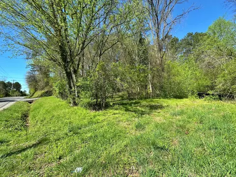 1114 Old Graysville Rd, Dayton, TN 37321
