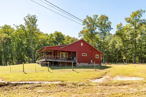 520 Brown Rd, Graysville, TN 37338
