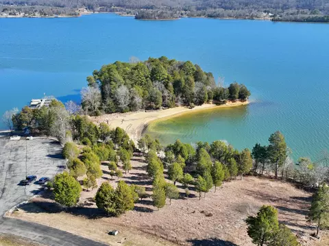 105 E Shore Dr, Rockwood, TN 37854