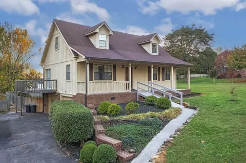 198 Hillcrest Dr, Dayton, TN 37321