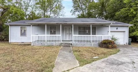 2015 Blackford St, Chattanooga, TN 37404