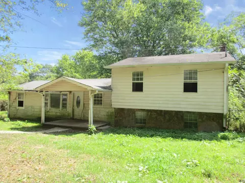 9500 Valley View Hwy, Whitwell, TN 37397