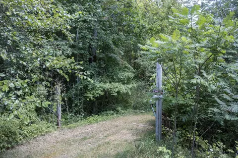 11177 Hendon Rd, Graysville, TN 37338