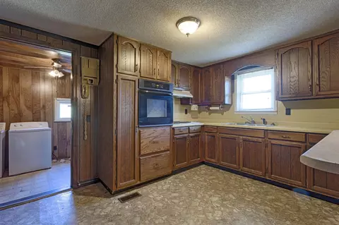134 Andrew Ln, Dayton, TN 37321 photo 9