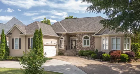 7720 Scrapeshin Trl, Chattanooga, TN 37421