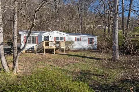 130 Seals Pl, Decatur, TN 37322
