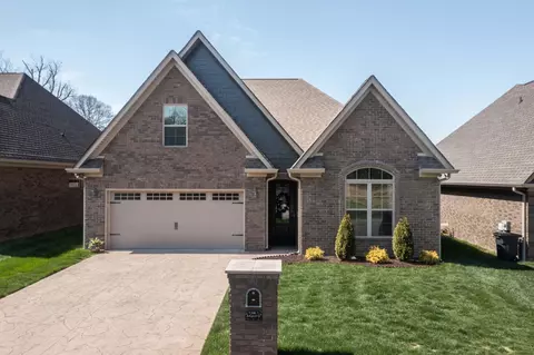 210 Village Cove Cir, Englewood, TN 37329