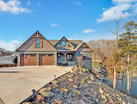 792 Waterfront Way, Ten Mile, TN 37880