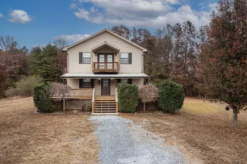 398 Christopher Ln, Spring City, TN 37381