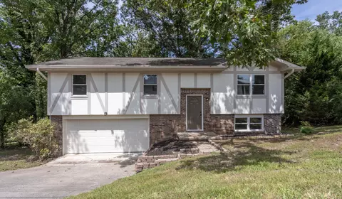 7139 Cane Hollow Rd, Hixson, TN 37343