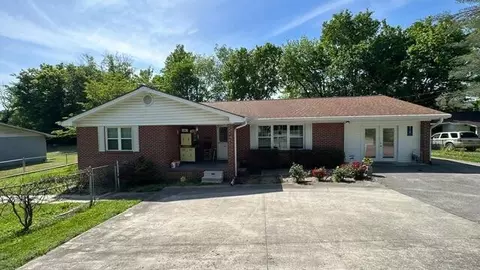 485 Oak St, Dayton, TN 37321