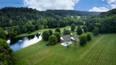 414 Davis Hill Rd, Minor Hill, TN 38473