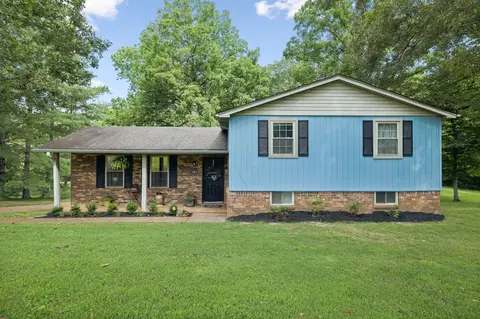 215 E Kingston Springs Rd, Kingston Springs, TN 37082