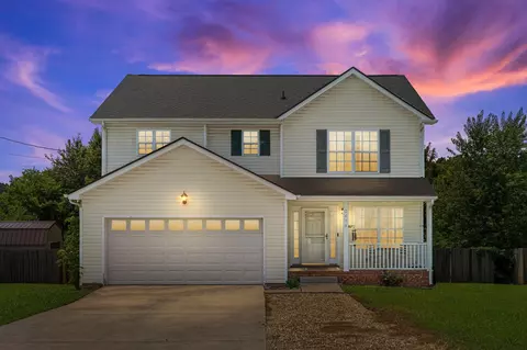 2478 Elkmont Dr, Clarksville, TN 37040