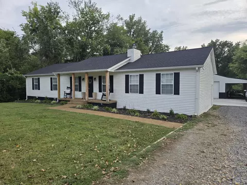 2116 Old Greenbrier Pike, Greenbrier, TN 37073