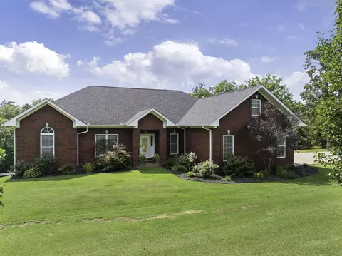 340 King Rd, Parsons, TN 38363