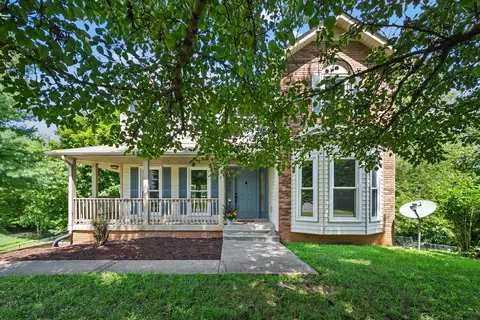 489 Bamburg Dr, Clarksville, TN 37040