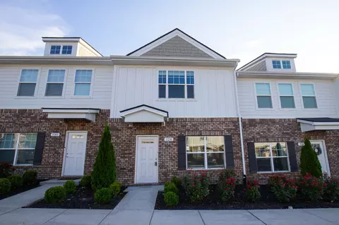 128 Dry Creek Commons Dr, Goodlettsville, TN 37072