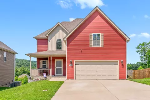 1045 Winesap Rd, Clarksville, TN 37040