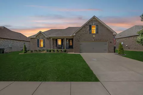 475 Lucy Cir, Gallatin, TN 37066