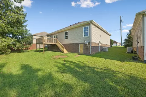 607 Berry Cir, Springfield, TN 37172 photo 25