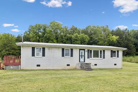 954 Locke Creek Rd, Readyville, TN 37149