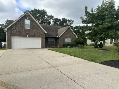1101 Pinnacle Hills Dr, Murfreesboro, TN 37128