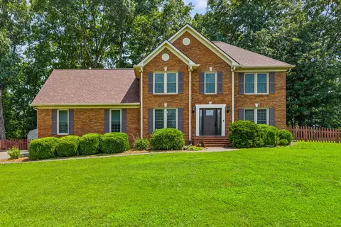 1723 Riverhaven Dr, Adams, TN 37010