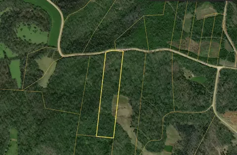 2313 Stephens Rd, Columbia, TN 38401