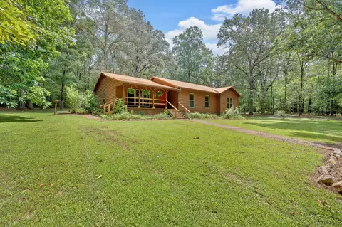 620 Belmont Rd, Manchester, TN 37355