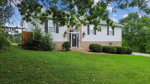Exterior - 2137 Lee Rd, Spring Hill, TN 37174 photo 2 of 18