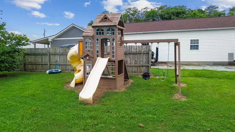 Exterior - 2137 Lee Rd, Spring Hill, TN 37174 photo 18 of 18