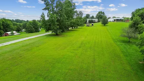 Exterior - 2137 Lee Rd, Spring Hill, TN 37174 photo 17 of 18